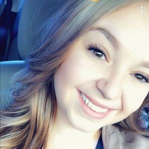 Meet your Posher, Megan